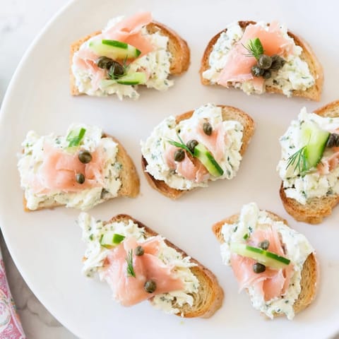 Étoiles Filantes mit Lachs